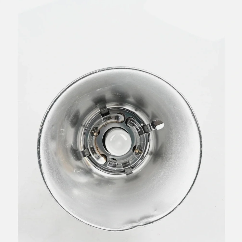 Ultra1200 White Lightning studio strobe light